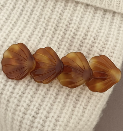 Shell Clips Pair - Brown